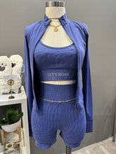 Load image into Gallery viewer, Fitted Crop Zip Jacket