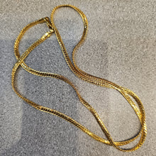 Load image into Gallery viewer, Heir Herringbone Chain