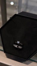 Load image into Gallery viewer, Silver Heart Couple Ring
