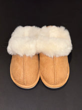 Load image into Gallery viewer, Fur Slippers