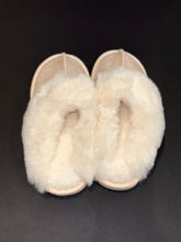 Load image into Gallery viewer, Fur Slippers