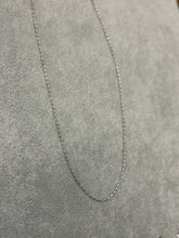 Load image into Gallery viewer, Dainty Silver Chains