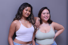 Load image into Gallery viewer, Strappy Halter Back Crop Bra Top