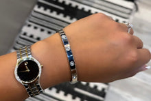 Load image into Gallery viewer, Love Bangle