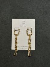 Load image into Gallery viewer, Gold Issa Chain Link Dangle Drop Earrings