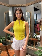 Load image into Gallery viewer, Sleeveless Crop Vest