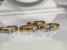 Load image into Gallery viewer, Sweetheart Gold Ring