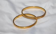 Load image into Gallery viewer, Love Bangle