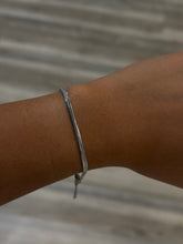 Load image into Gallery viewer, Herringbone Bracelet