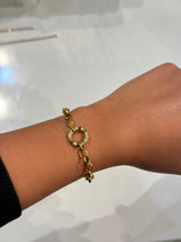 Load image into Gallery viewer, Gold Chain Link Charm Clasp Bracelet