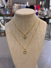 Load image into Gallery viewer, Mom & Daughter Necklaces