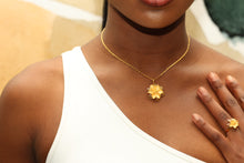 Load image into Gallery viewer, Sunflower Necklace