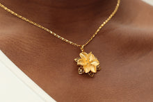 Load image into Gallery viewer, Sunflower Necklace