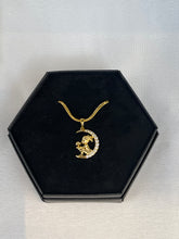 Load image into Gallery viewer, Gold Crescent Necklace