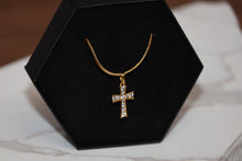 Load image into Gallery viewer, Cross Necklace