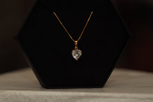 Load image into Gallery viewer, Heart Stud Necklace