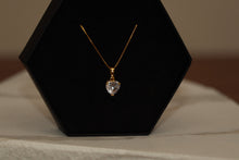 Load image into Gallery viewer, Heart Stud Necklace