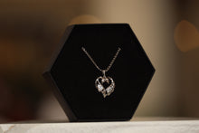 Load image into Gallery viewer, Silver Swan Necklace