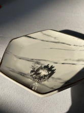 Load image into Gallery viewer, Silver Petal Ring