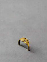 Load image into Gallery viewer, Gold 888 Ring
