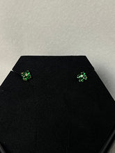 Load image into Gallery viewer, Emerald Clover Earrings