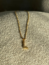 Load image into Gallery viewer, Initial/Letter Necklace