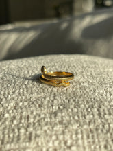 Load image into Gallery viewer, Gold Snake Ring