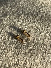 Load image into Gallery viewer, Stud Earrings