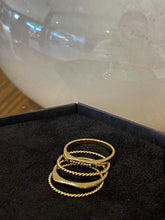 Load image into Gallery viewer, Stack Ring Set