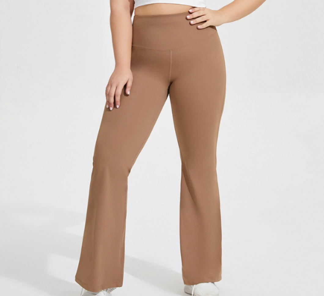 Plus Size Flare Leggings