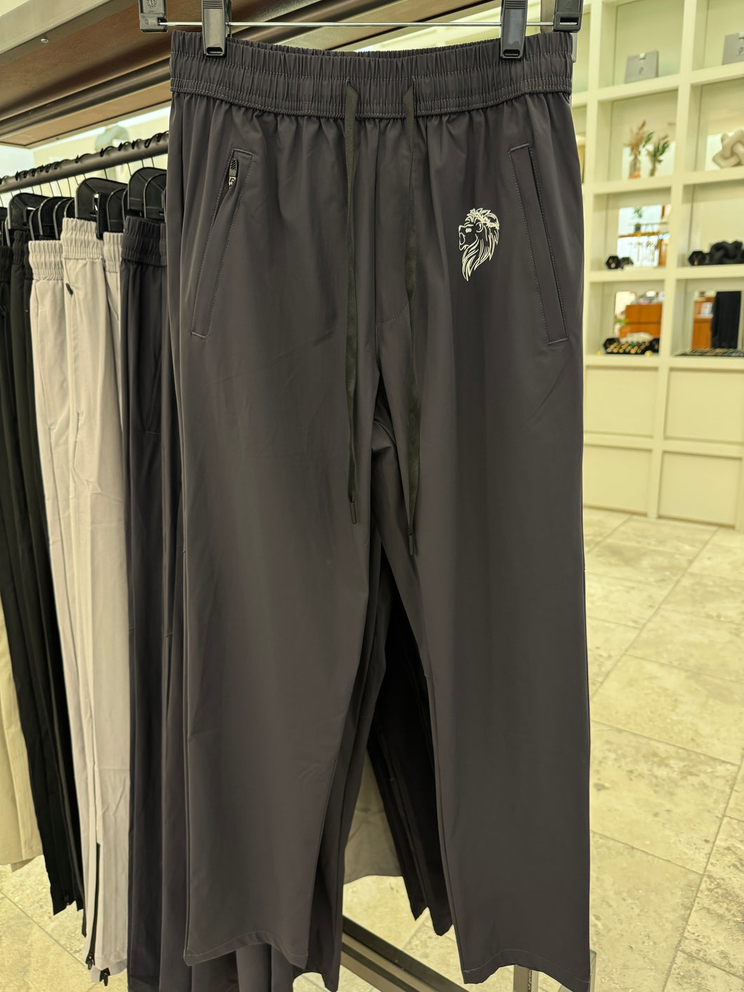 Men’s Lightweight Straight Leg Jogger Pants