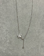Load image into Gallery viewer, Clover Drop Silver Necklace
