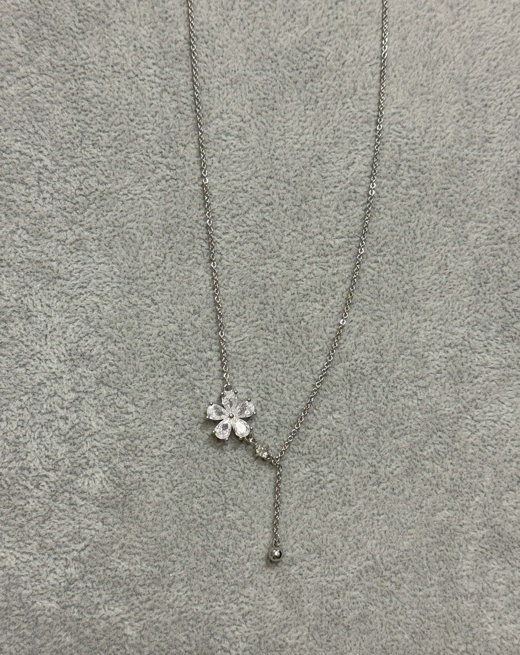 Clover Drop Silver Necklace