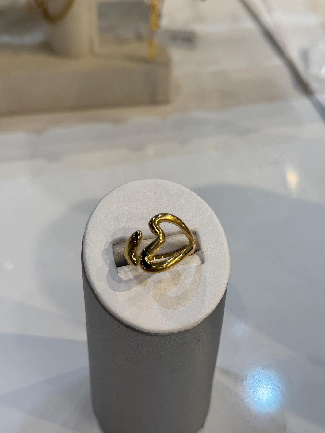Gold Cut Out Heart Adjustable Ring