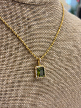 Load image into Gallery viewer, Gold Estrella Emerald Diamond Necklace

