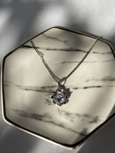Load image into Gallery viewer, Silver Stud Necklace
