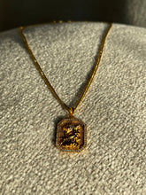 Load image into Gallery viewer, Dragon Necklace
